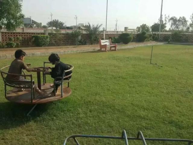 Land for sale in Sabir Colony, کراچی ڈویژن