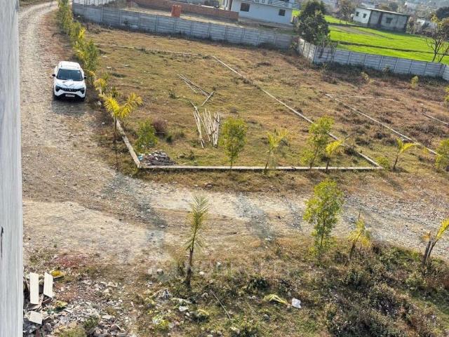 Property for sale in Gulmahor Garden Society, Ghaziabad