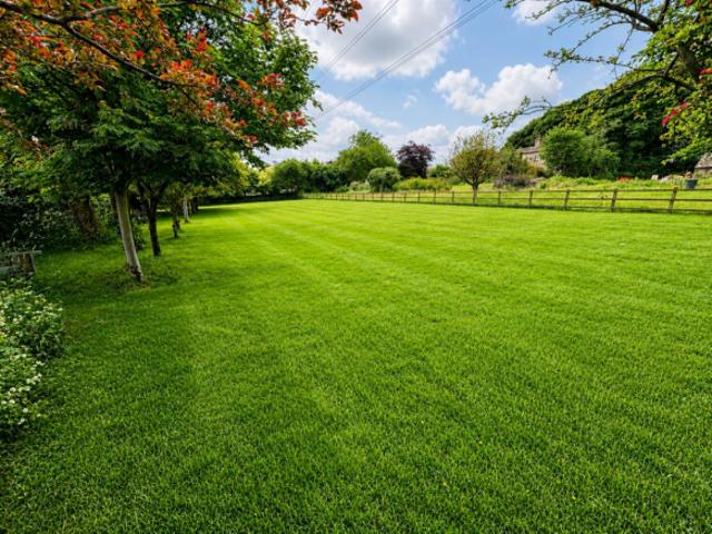 Property for sale in Queensbury, West Yorkshire