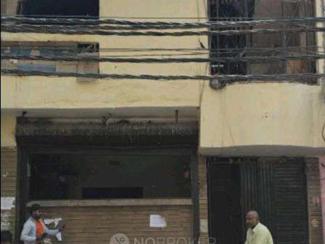 Property for sale in Chanakya Place I, Delhi