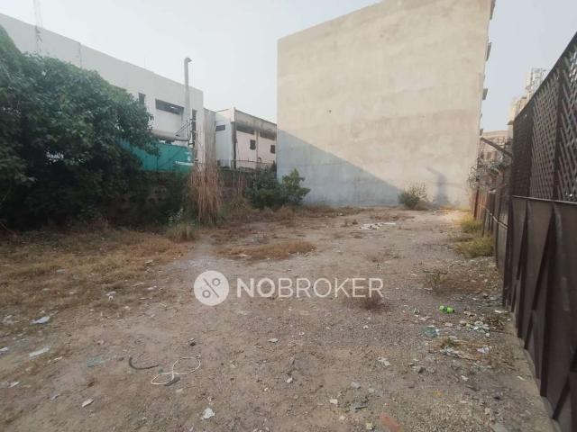 Property for sale in West Delhi, Deri