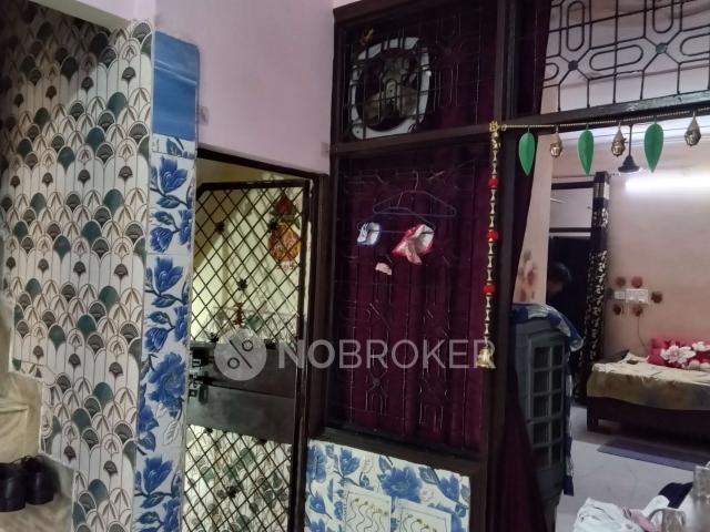Property for sale in East Delhi, Deri