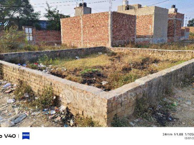 Property for sale in Hariana