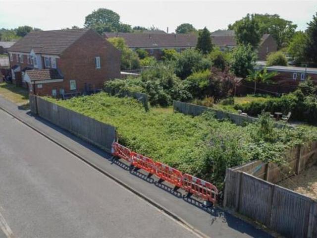 Property for sale in Arbury, Cambridgeshire