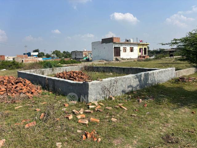 Property for sale in Hariana
