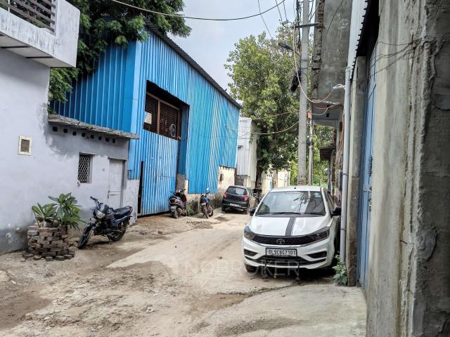 Property for sale in South West Delhi, Deri