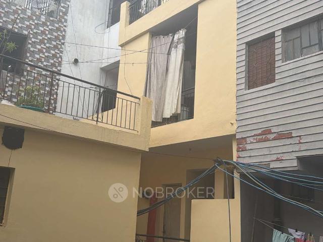 Property for sale in Deri
