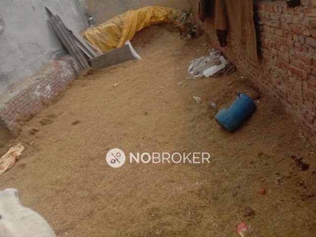 Property for sale in West Delhi, Deri