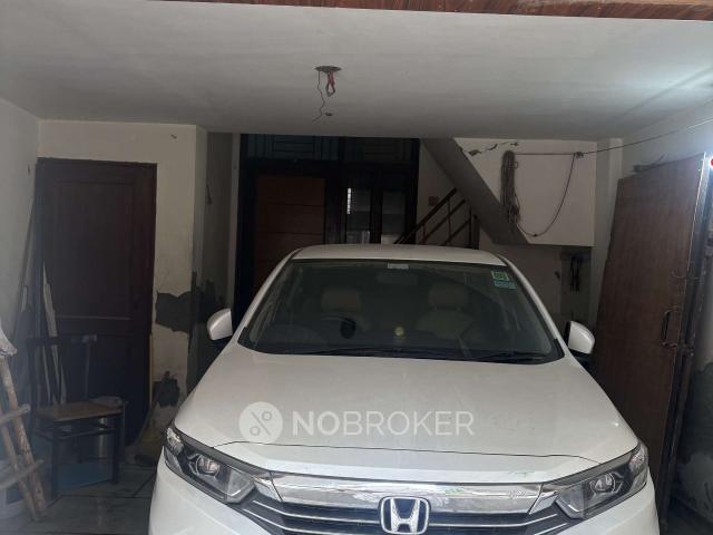 Property for sale in West Delhi, Deri