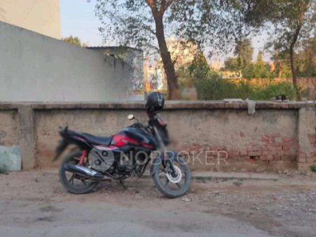 Property for sale in South West Delhi, Deri