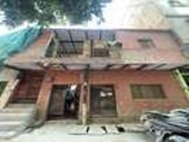 Property for sale in Deri
