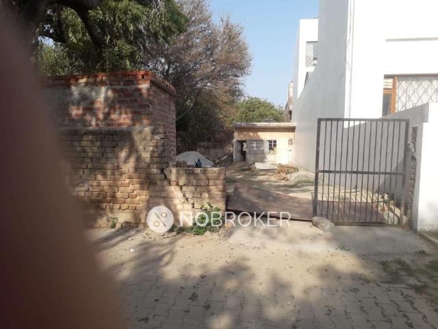 Property for sale in Hariana