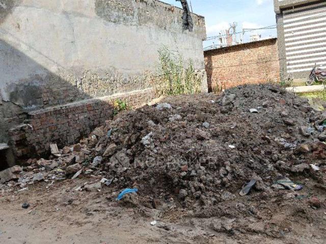 Property for sale in North West Delhi, Deri