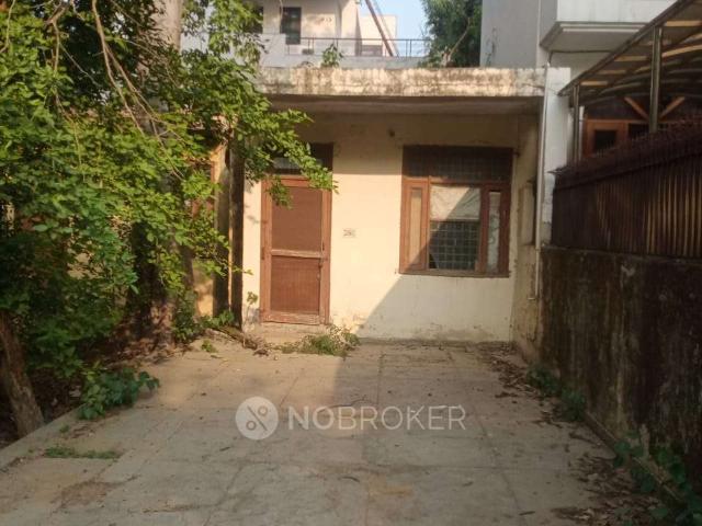 Property for sale in Sector 5, Gurugram