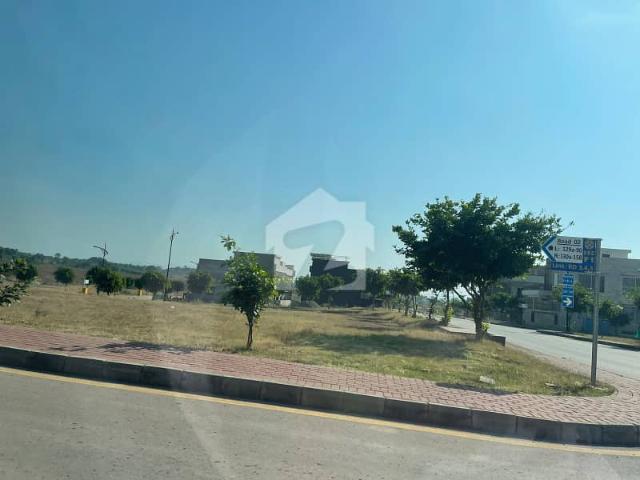 Property for sale in Islamabad