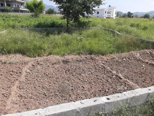 Land for sale in Azad kashmir