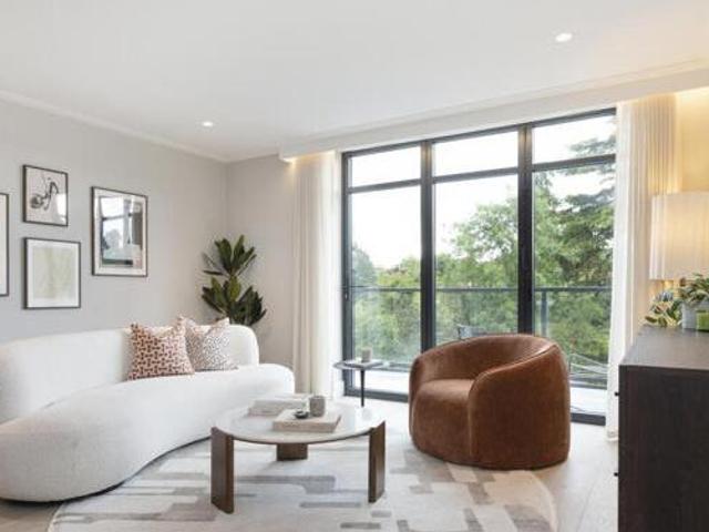 House for sale in Radlett, Hertfordshire