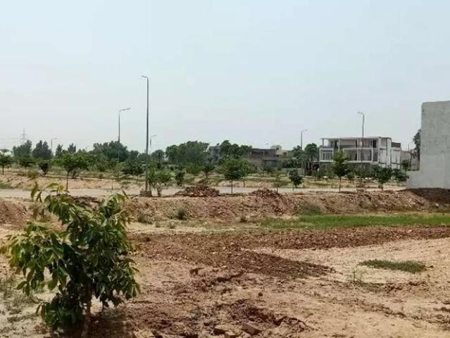 Land for sale in Al-Kabeer Town, تروگل