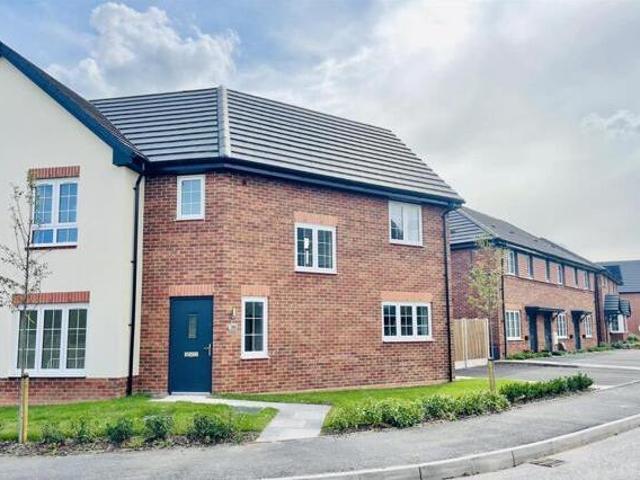 House for sale in Leftwich, Cheshire