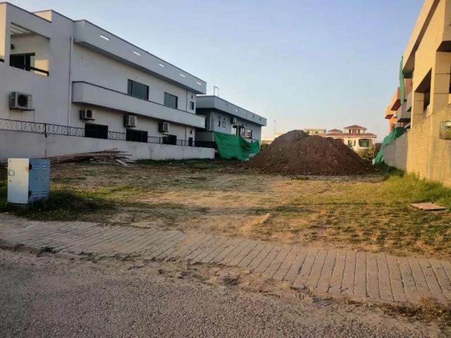 Land for sale in Islamabad