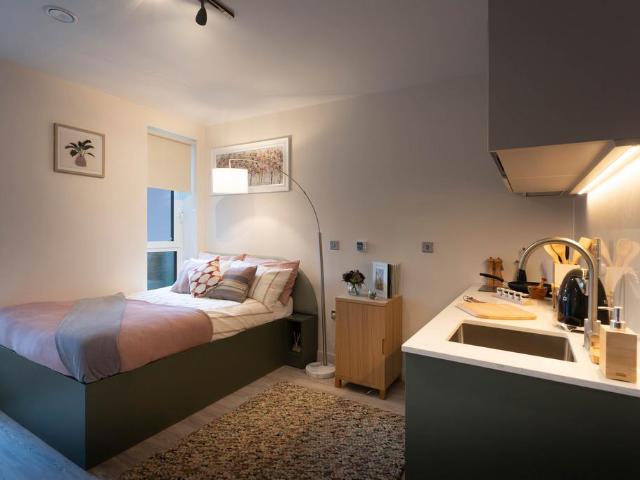 Apartment for rent in Norbiton, Greater London