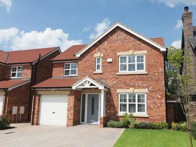 House for sale in Grimsby, North East Lincolnshire