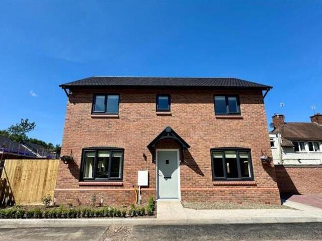 House for sale in City of London, Greater London