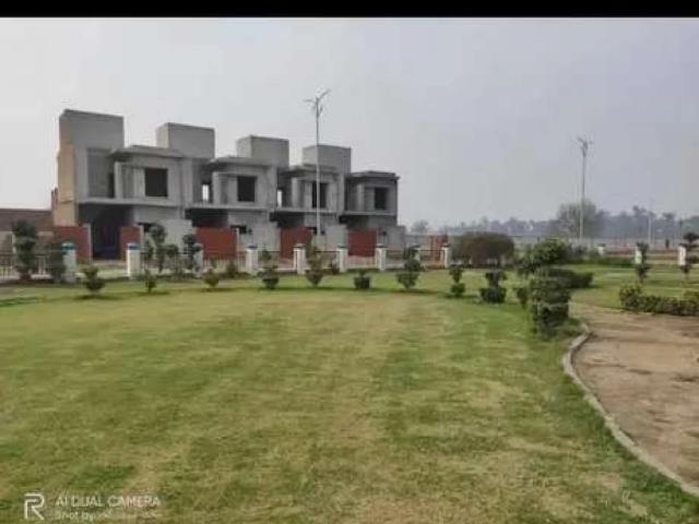 Land for sale in Faisalabad, Islamabad Capital Territory