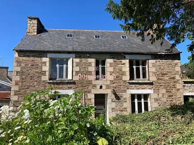 Maison vente à Guingamp, Bretagne
