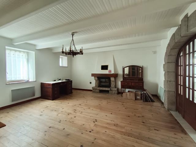 Maison vente à Guingamp, Bretagne