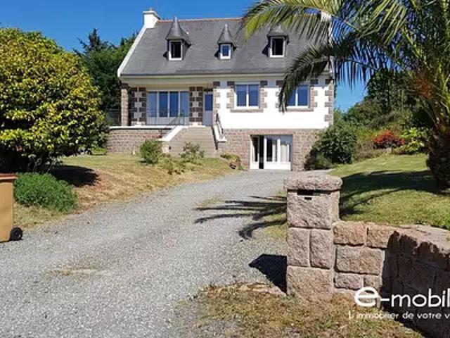 Maison vente à Guingamp, Bretagne