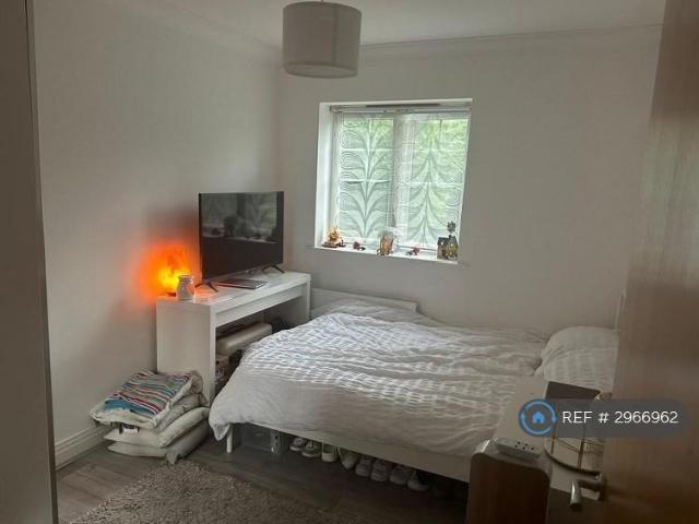 House for rent in London Borough of Croydon, Purley