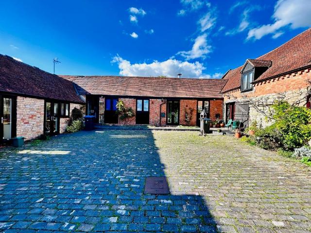 House for rent in Alderminster, Warwickshire