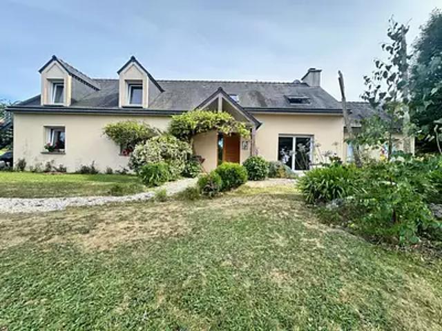 Maison vente à Guingamp, Bretagne