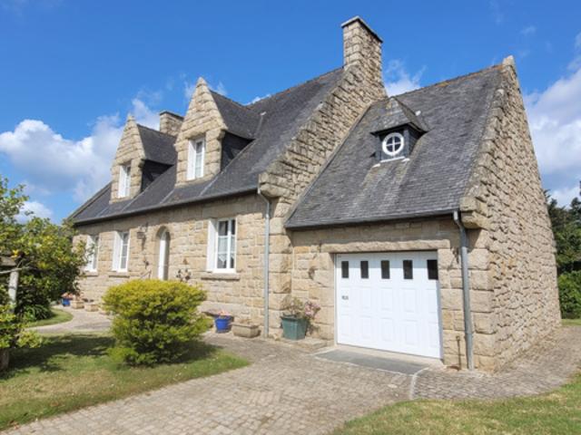 Maison vente à Guingamp, Bretagne