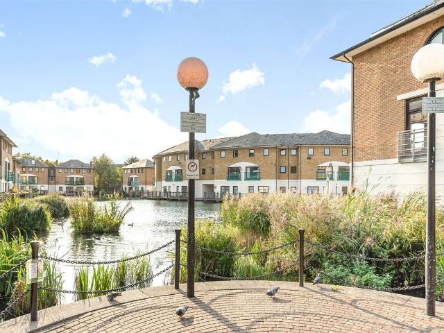 Apartment for rent in Rotherhithe, Greater London