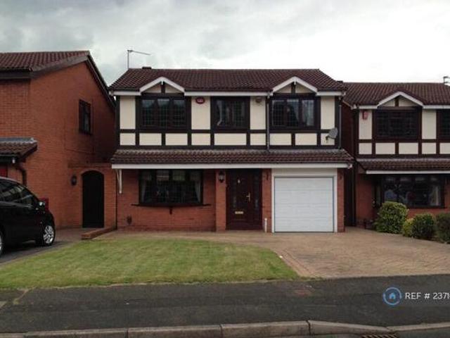 House for rent in Brierley Hill, West Midlands