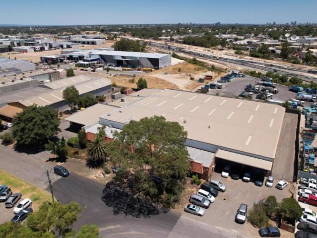 Warehouse for rent in Bassendean, Western Australia