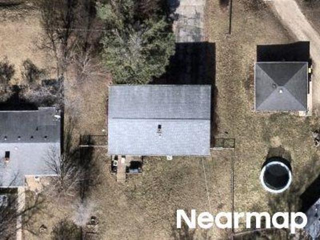 House for sale in Mchenry, Illinois