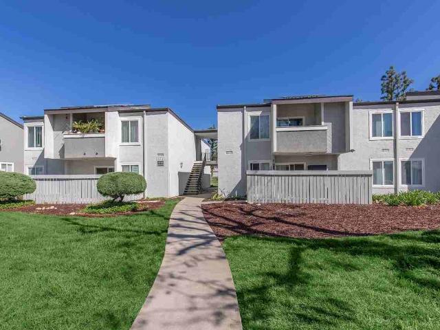 Apartment for rent in Claremont, California