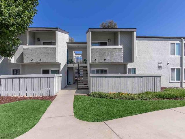 Apartment for rent in Claremont, California