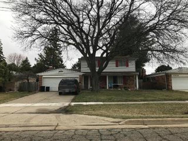 House for sale in Sterling Heights