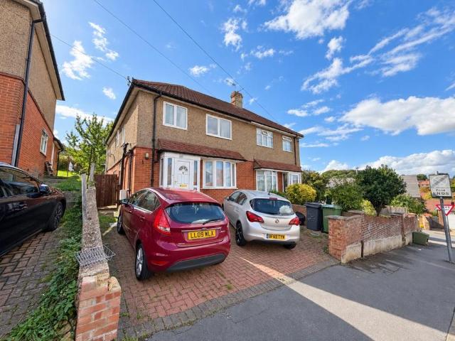 House for rent in High Wycombe Community Board, High Wycombe