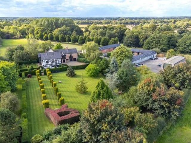 House for sale in Knutsford