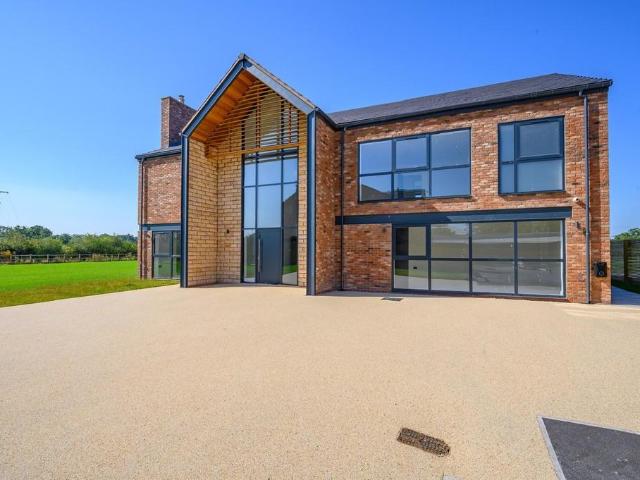 House for rent in Plumley