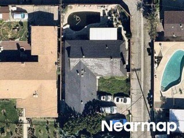 House for sale in Chatsworth Neighborhood Council District, Canoga Park