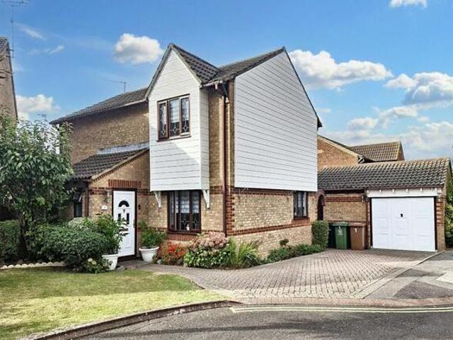 House for sale in Spring Vale, Hampshire