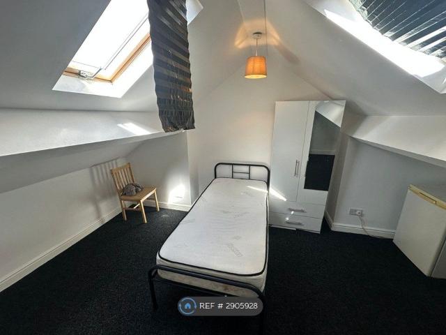 Room for rent in West Yorkshire