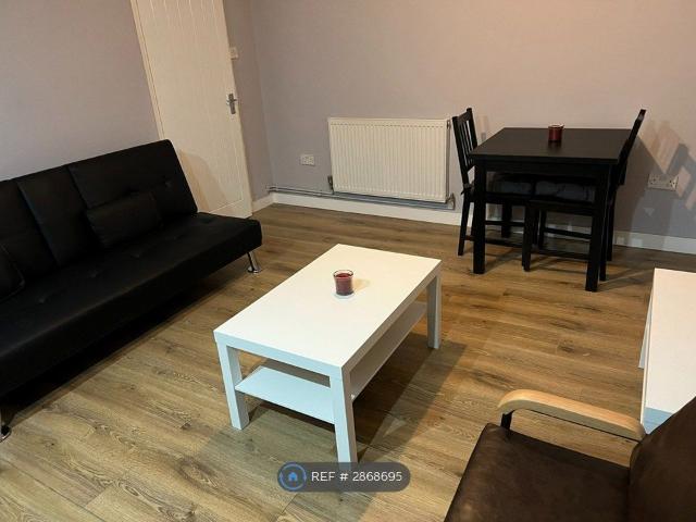 Apartment for rent in Glyndon, Shooters Hill