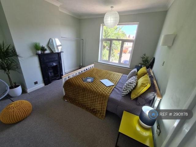 House for rent in East Bank, Norfolk
